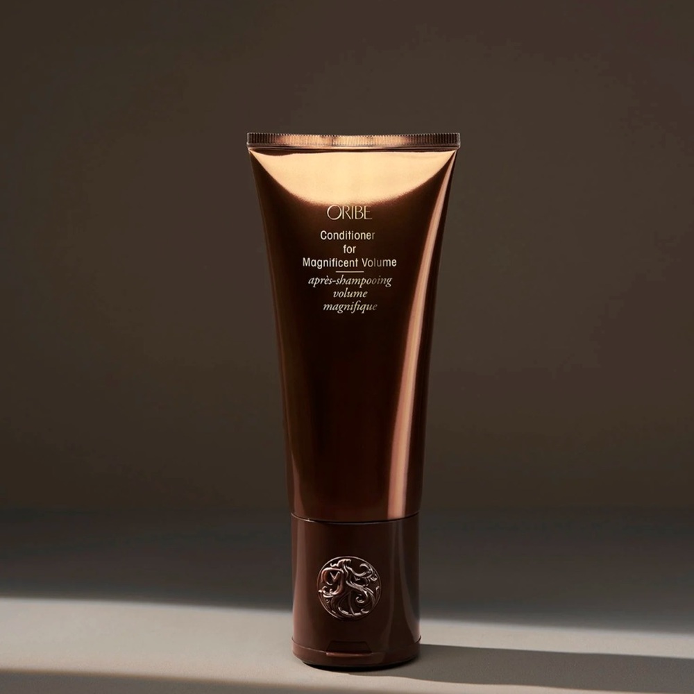 ORIBE Conditioner for Magnificent Volume
Magnificent Volume, NWT.